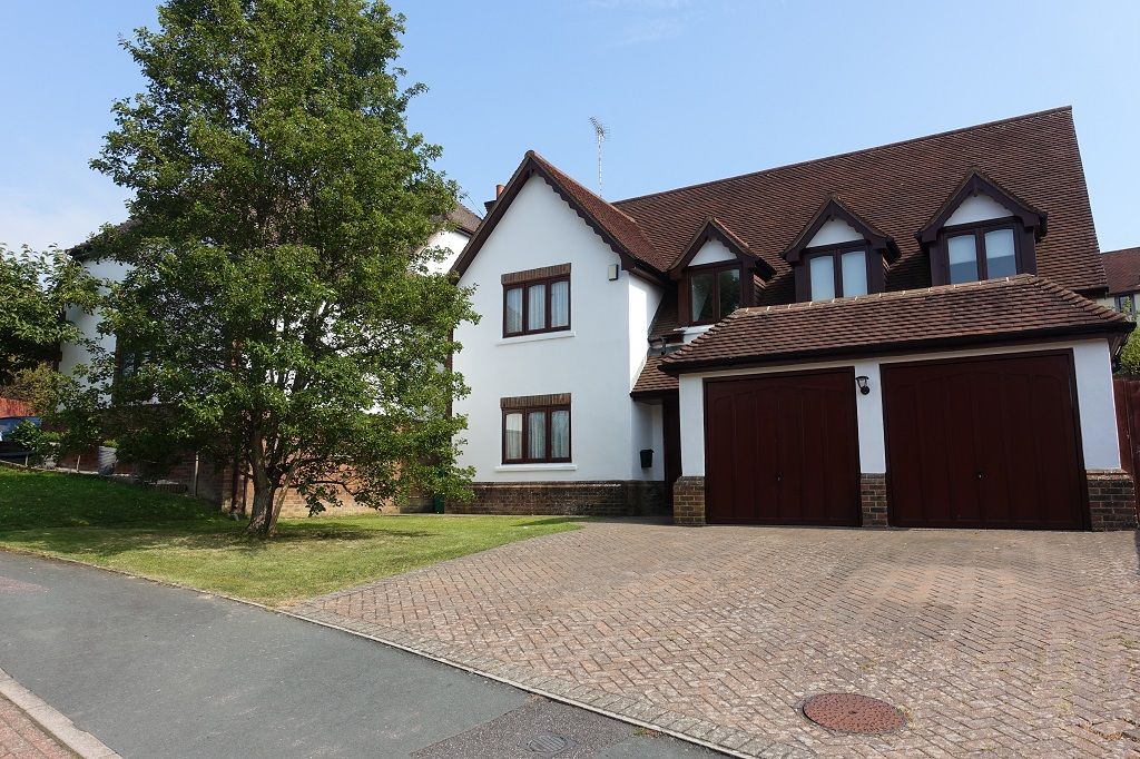 Superb Detached Home